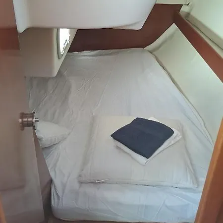 Botel Le Voilier Du Soleil Sainte-Marie-la-Mer