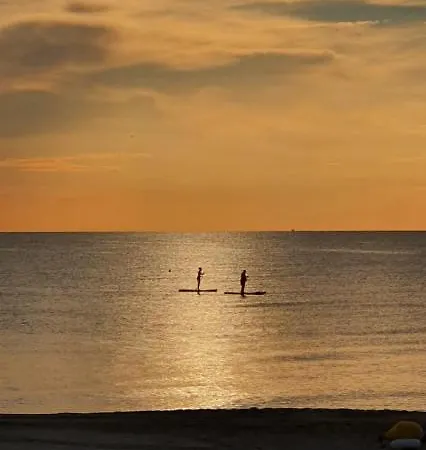 Le Voilier Du Soleil Sainte-Marie-la-Mer